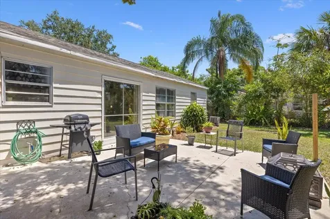 2001 Delmar Avenue Vero Beach FL 32960
