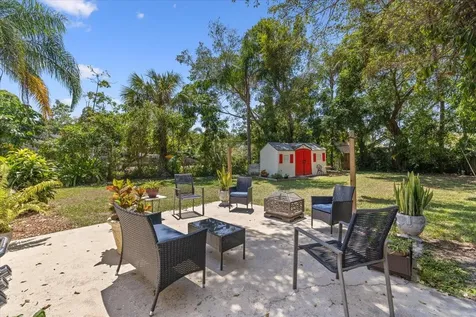 2001 Delmar Avenue Vero Beach FL 32960