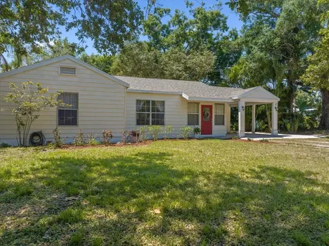 2001 Delmar Avenue Vero Beach FL 32960