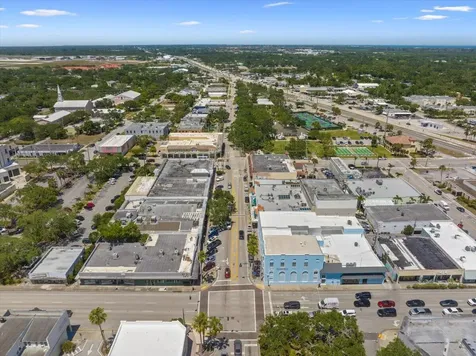 2001 Delmar Avenue Vero Beach FL 32960