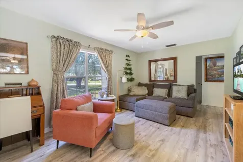 2001 Delmar Avenue Vero Beach FL 32960