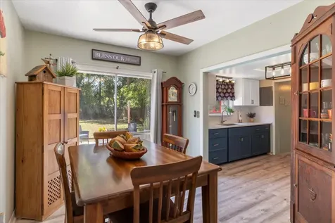 2001 Delmar Avenue Vero Beach FL 32960