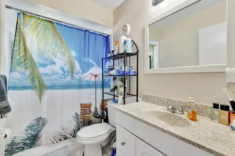 566 Se Floresta Drive Port Saint Lucie FL 34983