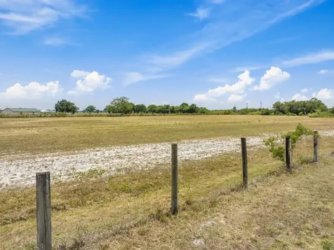 3274 NW 18th Street Okeechobee FL 34972