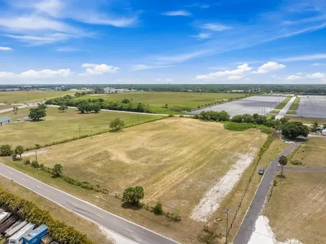 3274 NW 18th Street Okeechobee FL 34972