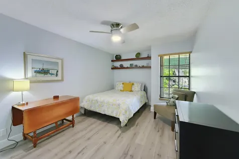 6674 Las Flores Drive Boca Raton FL 33433
