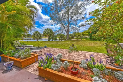 6674 Las Flores Drive Boca Raton FL 33433