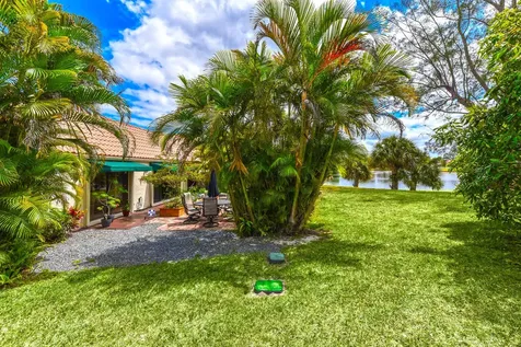 6674 Las Flores Drive Boca Raton FL 33433