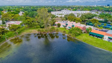 6674 Las Flores Drive Boca Raton FL 33433