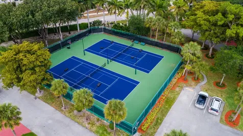 6674 Las Flores Drive Boca Raton FL 33433
