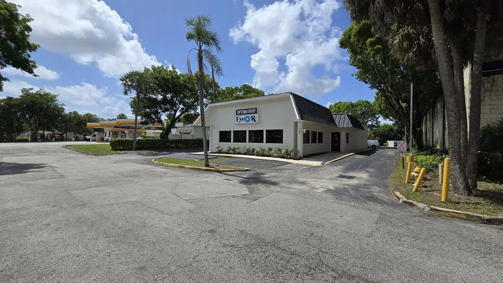 7020 W Commercial Boulevard Lauderhill FL 33319