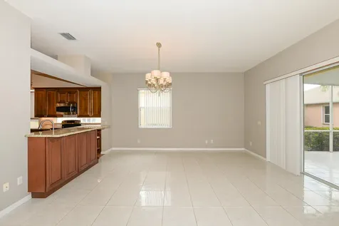 614 Nw Monticello Place Port Saint Lucie FL 34986