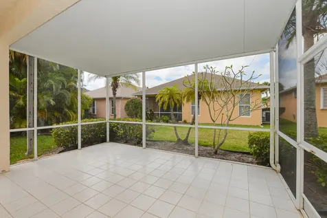 614 Nw Monticello Place Port Saint Lucie FL 34986