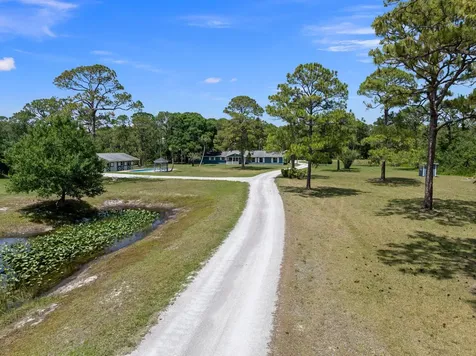 6325 Sw Gator Trail Palm City FL 34990