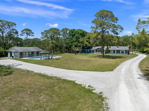 6325 Sw Gator Trail Palm City FL 34990