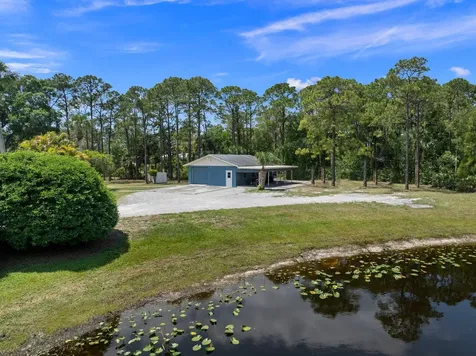 6325 Sw Gator Trail Palm City FL 34990