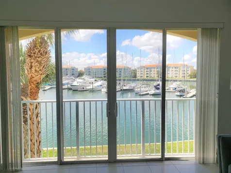 10 Harbour Isle Drive Fort Pierce FL 34949