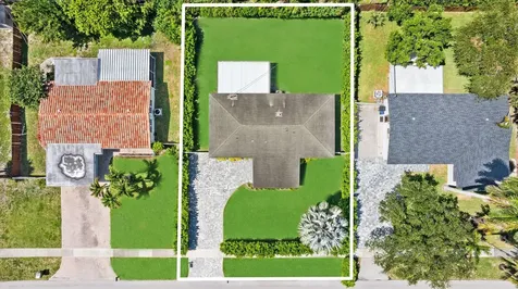 1269 Nw 4th Street Boca Raton FL 33486