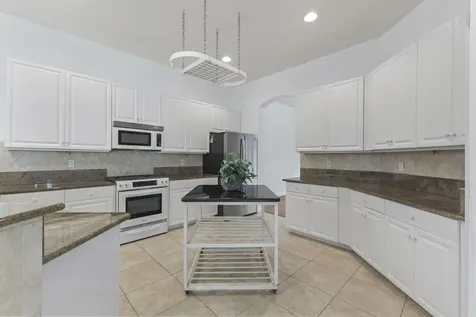 731 Sw Great Exuma Cove Port Saint Lucie FL 34986