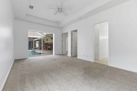 731 Sw Great Exuma Cove Port Saint Lucie FL 34986