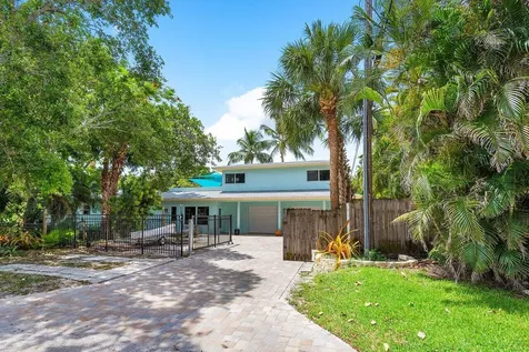 300 SE 7th Avenue Delray Beach FL 33483