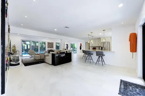 520 Ne 17th Street Boca Raton FL 33432