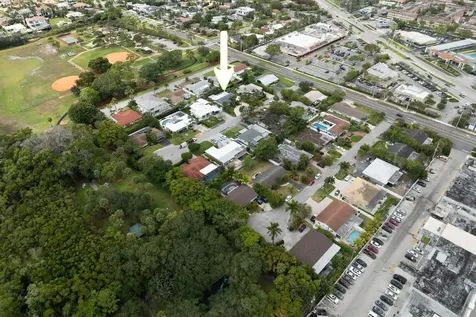 520 Ne 17th Street Boca Raton FL 33432