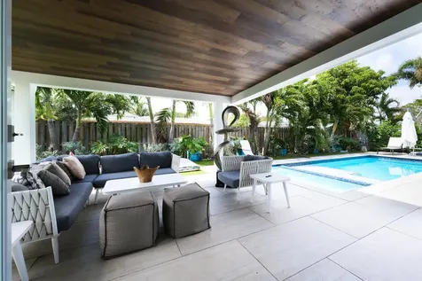 520 Ne 17th Street Boca Raton FL 33432