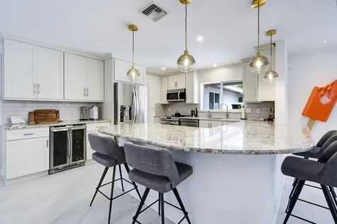 520 Ne 17th Street Boca Raton FL 33432