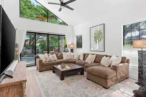 2133 Nw 57th Street Boca Raton FL 33496