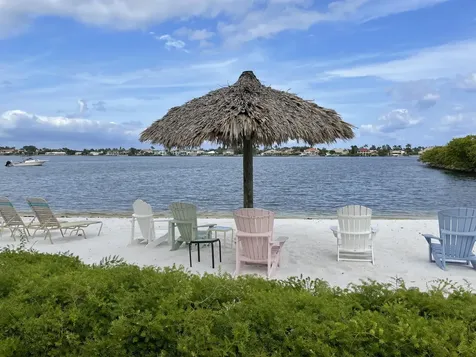 1200 Scotia Drive Hypoluxo FL 33462