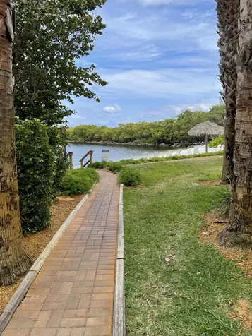1200 Scotia Drive Hypoluxo FL 33462