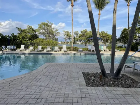 1200 Scotia Drive Hypoluxo FL 33462