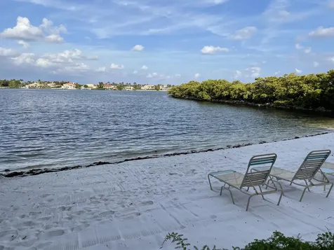 1200 Scotia Drive Hypoluxo FL 33462
