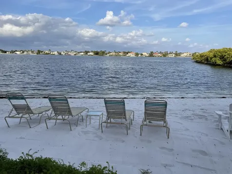 1200 Scotia Drive Hypoluxo FL 33462