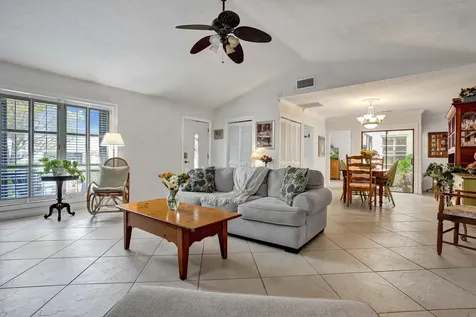 894 Camino Gardens Lane Boca Raton FL 33432