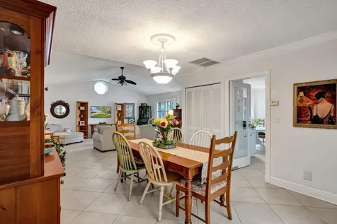 894 Camino Gardens Lane Boca Raton FL 33432