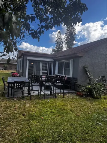 112 Ne Caprona Avenue Port Saint Lucie FL 34983