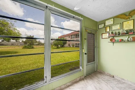 9621 Sunrise Lakes Boulevard Sunrise FL 33322
