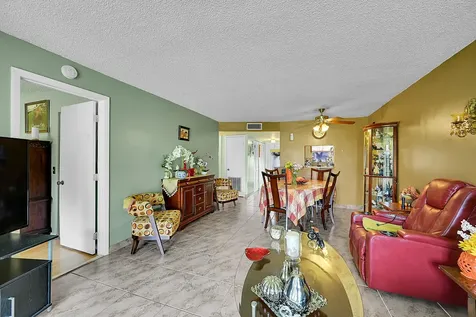 9621 Sunrise Lakes Boulevard Sunrise FL 33322