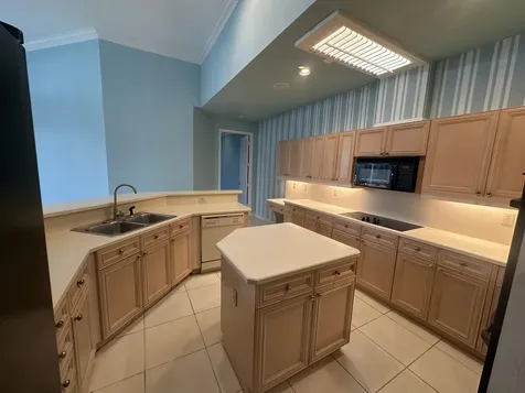 173 Orange Tree Drive Atlantis FL 33462