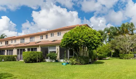 6788 Via Regina Boca Raton FL 33433