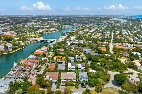 735 W Fern Drive Boca Raton FL 33432