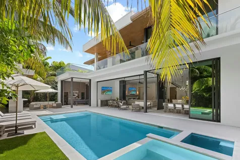 735 W Fern Drive Boca Raton FL 33432