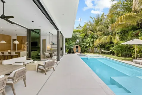 735 W Fern Drive Boca Raton FL 33432