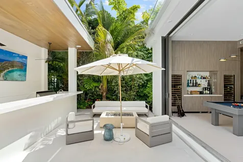 735 W Fern Drive Boca Raton FL 33432