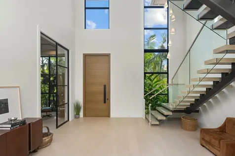 735 W Fern Drive Boca Raton FL 33432