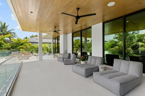 735 W Fern Drive Boca Raton FL 33432