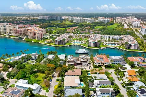 735 W Fern Drive Boca Raton FL 33432