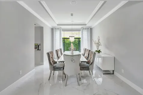 7015 Nw 27th Avenue Boca Raton FL 33496